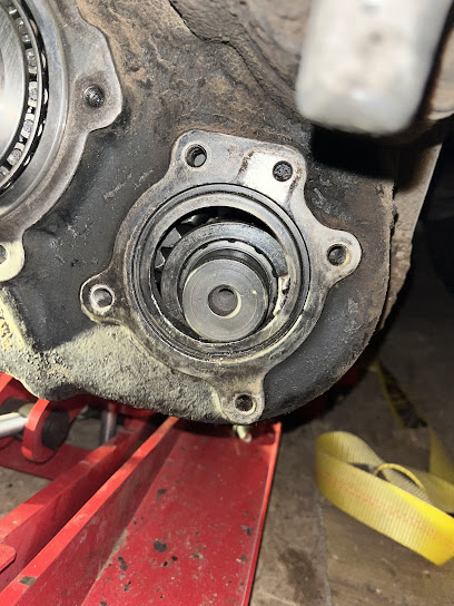 Negocio Reds Heavy Truck Repair